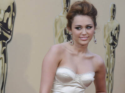 Miley Cyrus Testimonial della Nuova Collezione Marc Jacobs