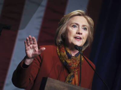 Dure scelte, un’Autobiografia “svela” il Futuro di Hillary Clinton