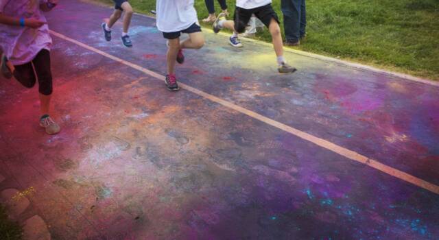 La moda del momento è la Color Run: corri e colora!!!