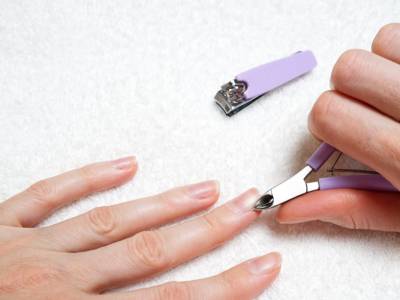 Mani Unghie Pelle Pellicine Tagliare