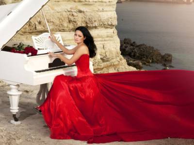 abito donna rosso sposa