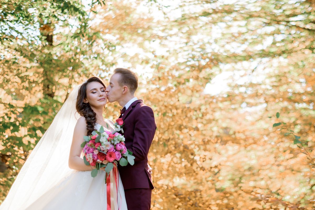 matrimonio coppia autunno