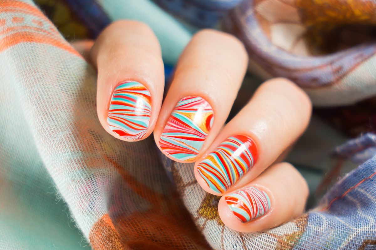 unghie nail art water marble
