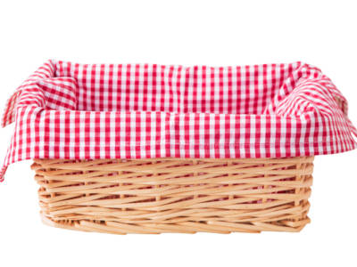 cestino vimini tessuto quadretti bianchi rossi