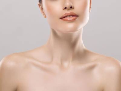 donna collo clavicole