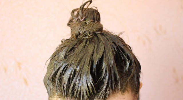 Tutto quello che c&#8217;è da sapere sull&#8217;hennè e i suoi vantaggi sui capelli!