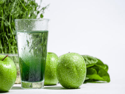 merle bicchiere acqua clorofilla