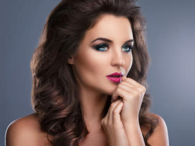 viso donna capelli cotonati