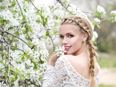 donna sposa capelli acconciatura treccia