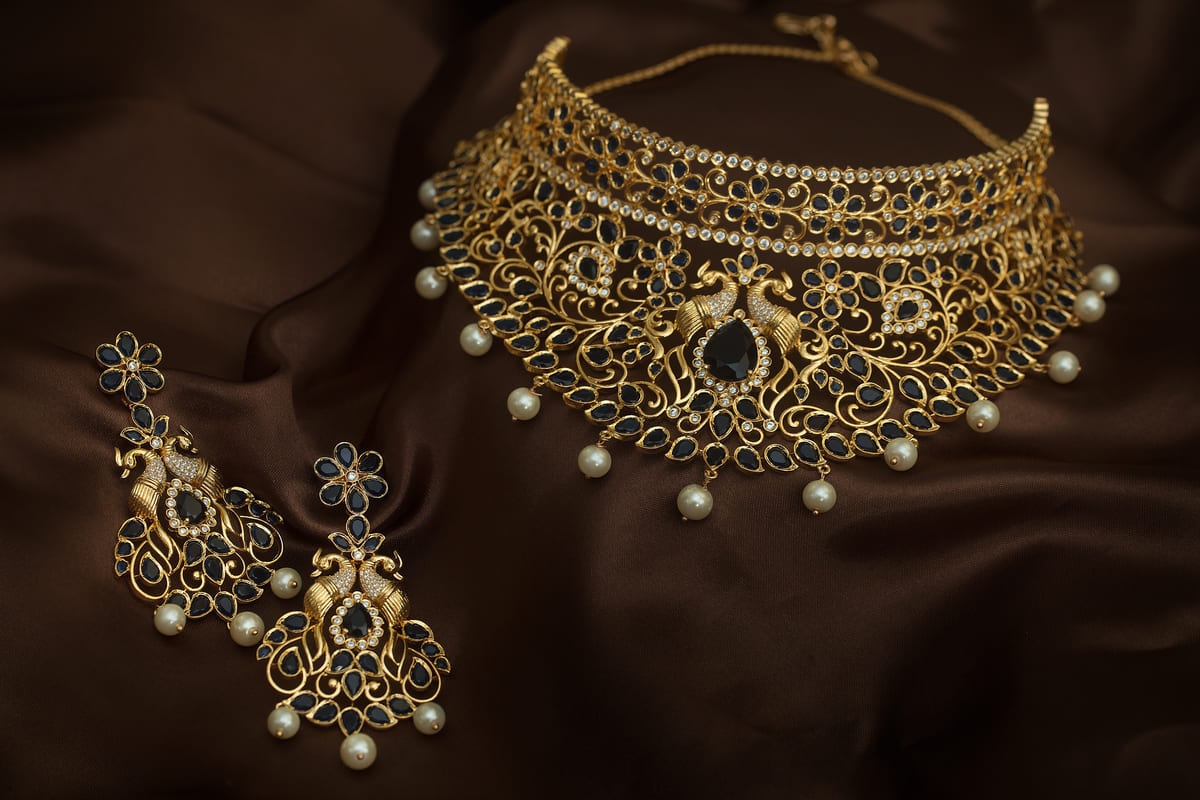 gioielli antichi etnici