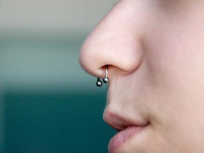 piercing naso septum