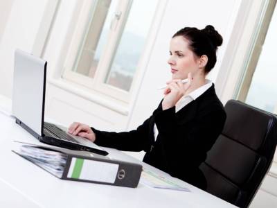 DONNA LAVORO COMPUTER