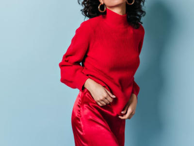 Donna vestita di rosso