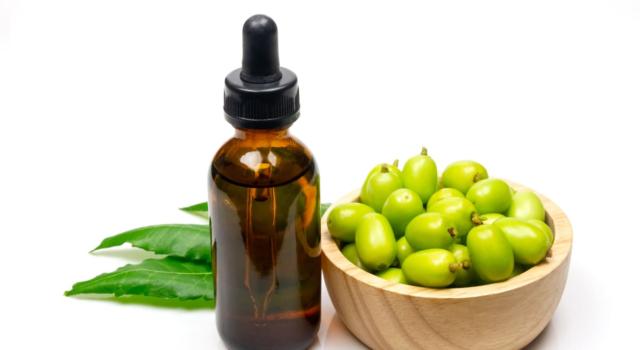 Come usare olio di neem come contraccettivo