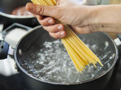 Pasta spaghetti acqua