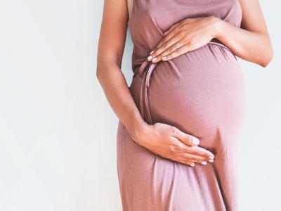 Mal di gola in gravidanza: cosa fare?