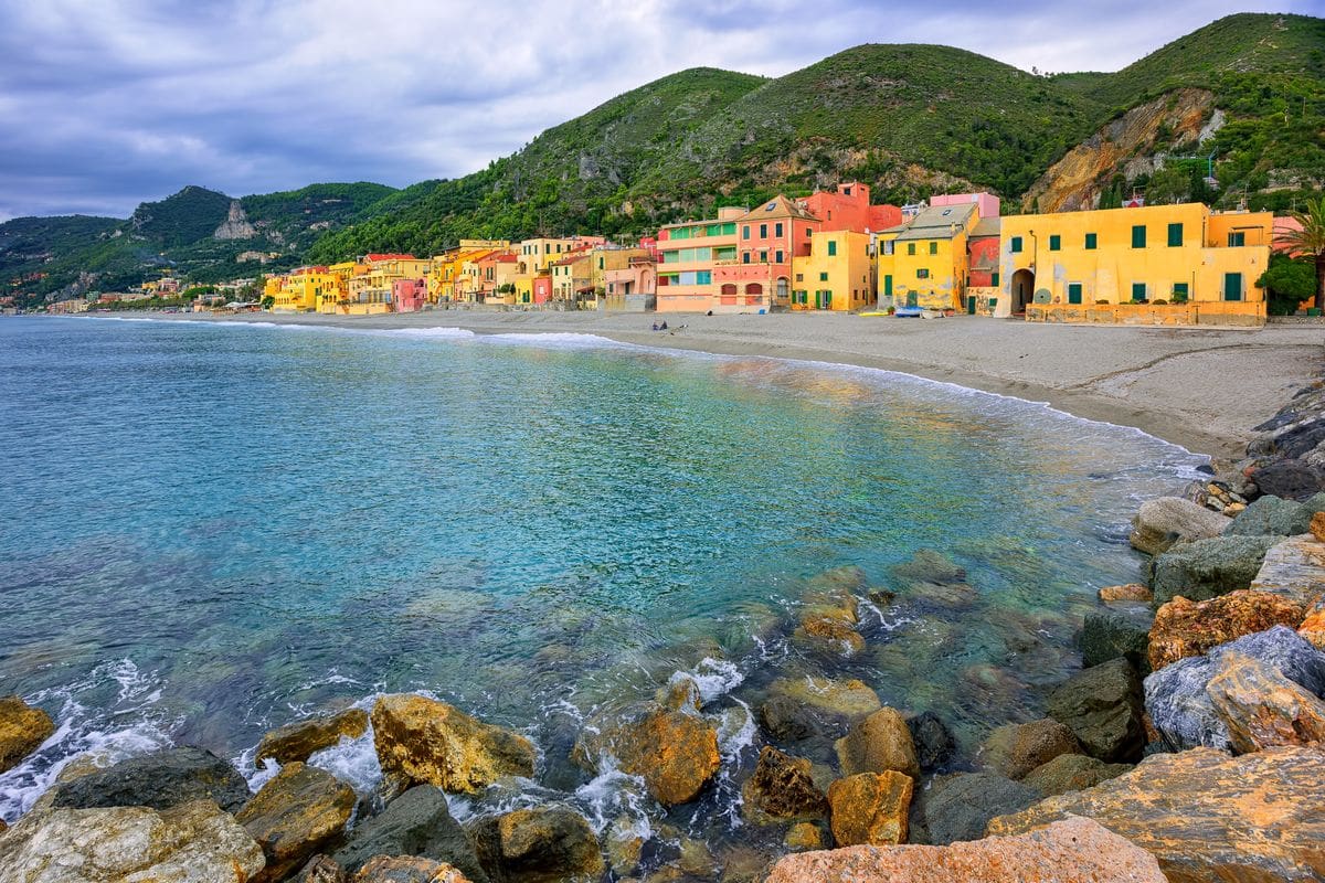 Liguria spiaggia di Varigotti