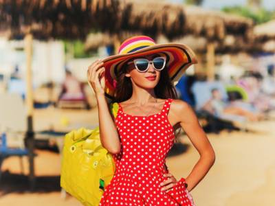 Cappello di paglia colorato