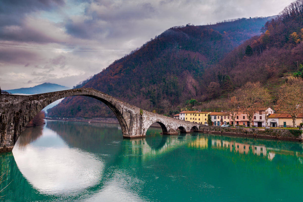 Lucca, ponte del diavolo