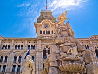 Piazza dell’unità d’italia Trieste