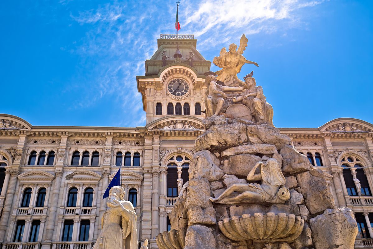 Piazza dell’unità d’italia Trieste