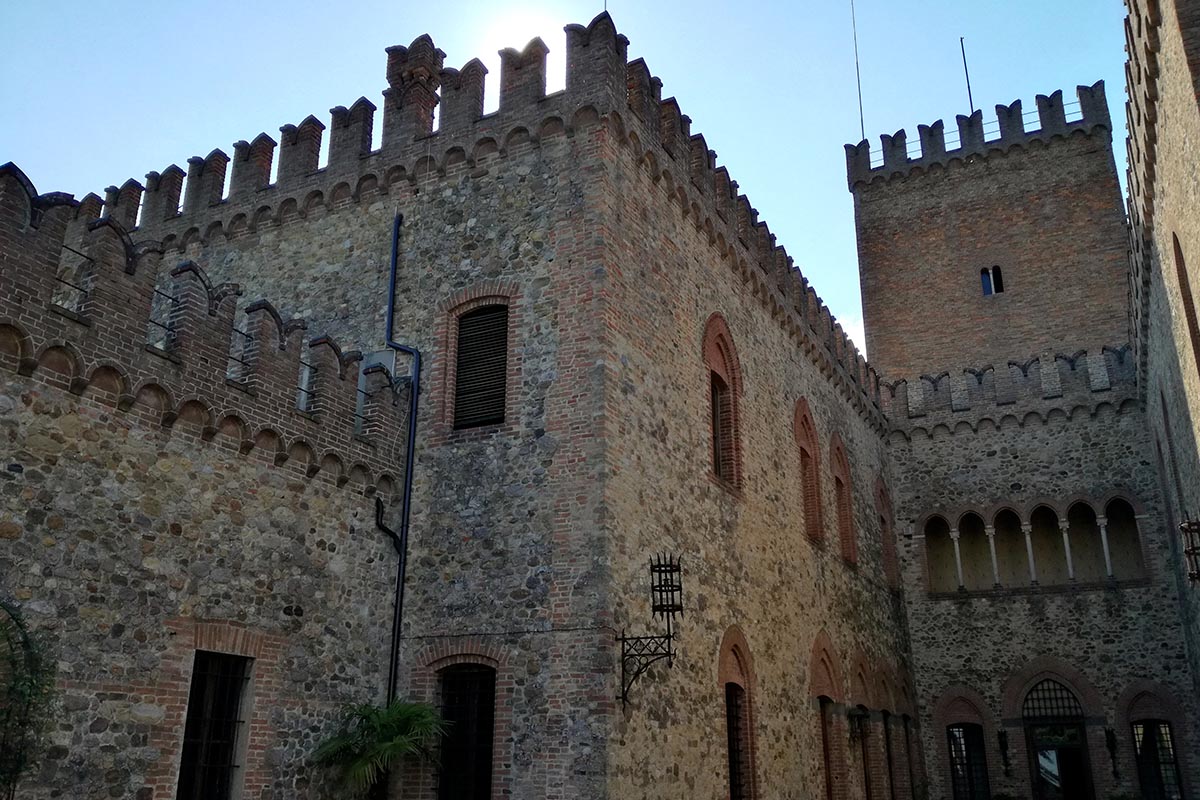 Castello di Tabiamo Salsomaggiore Terme Parma