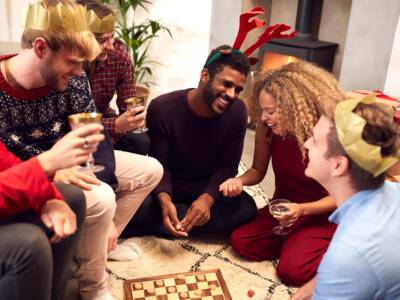 amici festa gioco alcolico dama