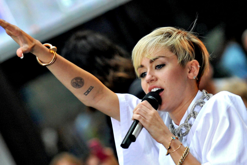 MILEY CYRUS