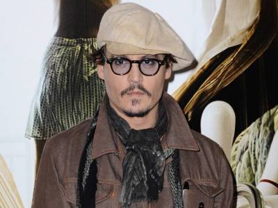 JOHNNY DEPP