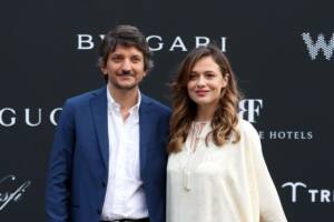 Valeria Bilello e Tommaso Labate al photocall della Charity Dinner ANLAIDS 2023 alle Terme di Diocleziano, Roma, 22 giugno.
