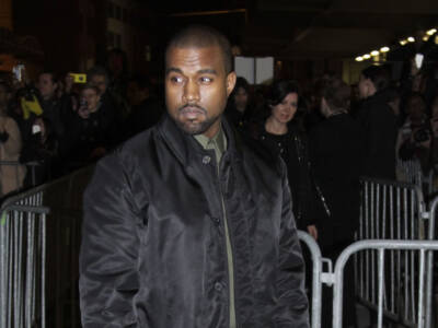 Chi è Kanye West, personaggio controverso: dalla musica alla moda, fino al suo eclettismo