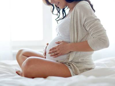 Diastasi addominale dopo il parto: cos’è e come riconoscerla