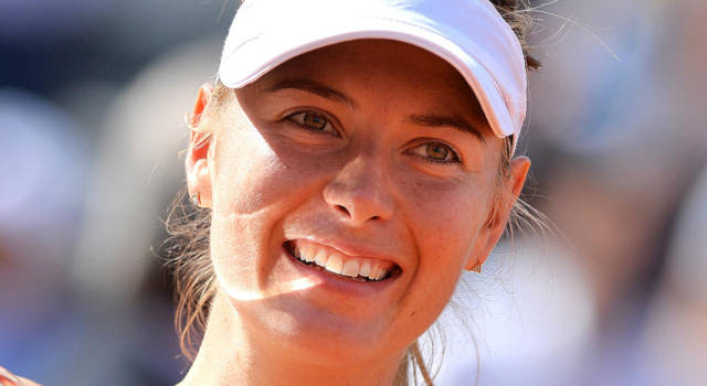 La tennista Maria Sharapova è la Star Fashion del Party di Wimbledon