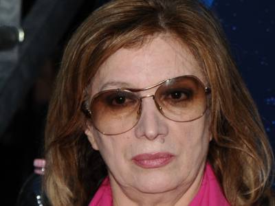 Iva Zanicchi: “Farei un duetto con Giorgia Meloni. Berlusconi? Il più sexy”