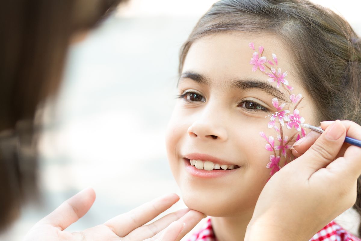 Trucco per Carnevale con fiori