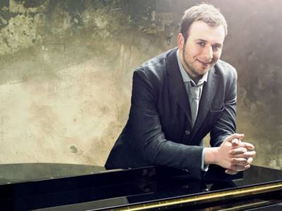 Raphael Gualazzi