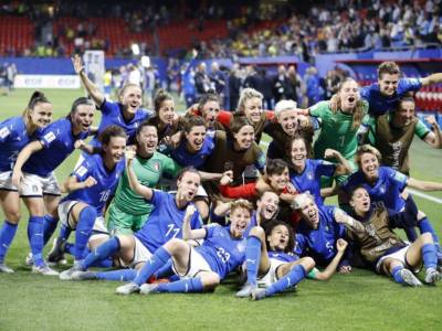 Nazionale di calcio femminile