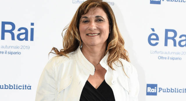 È la prima donna direttrice di Rai Uno: ecco chi è Teresa De Santis!