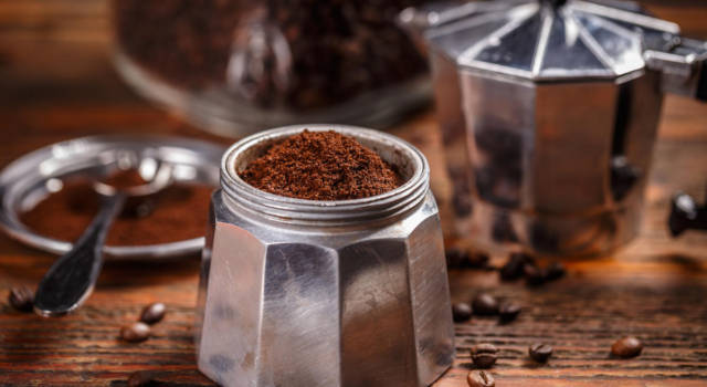 Come pulire la caffettiera al meglio con i rimedi naturali?