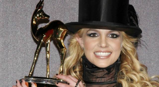 Britney Spears: il padre vuole il risarcimento delle spese legali dalla figlia