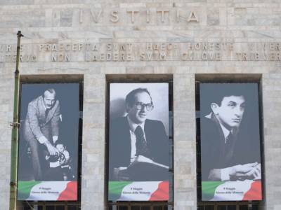 Emilio Alessandrini Guido Galli Giorgio Ambrosoli foto