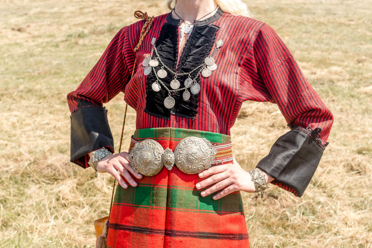 cintura, costume tradizionale bulgaro