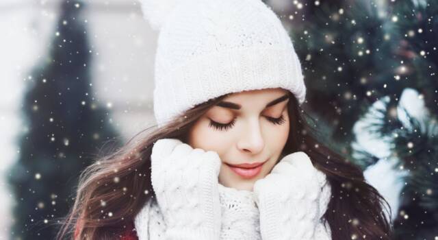 Come vestirsi bene quando fa freddo: 10 capi must-have per gli outfit invernali