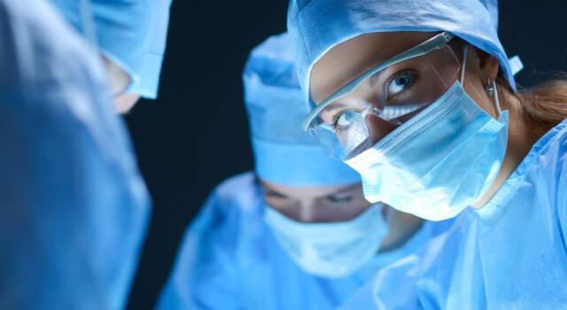 Quante sono le donne chirurgo in Italia? La percentuale è sorprendente