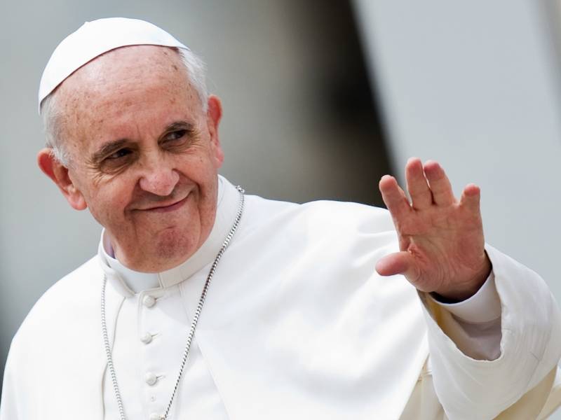 Come scrivere al Papa: le modalità e l’indirizzo ufficiale del Pontefice