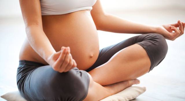 Come e quando fare yoga in gravidanza in sicurezza