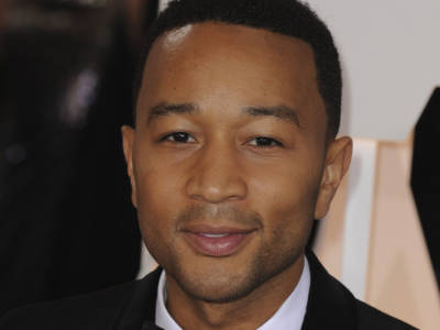 JOHN LEGEND