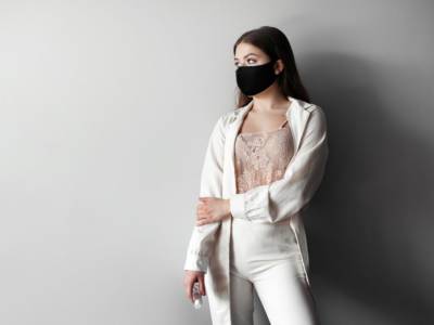 Make up e mascherina