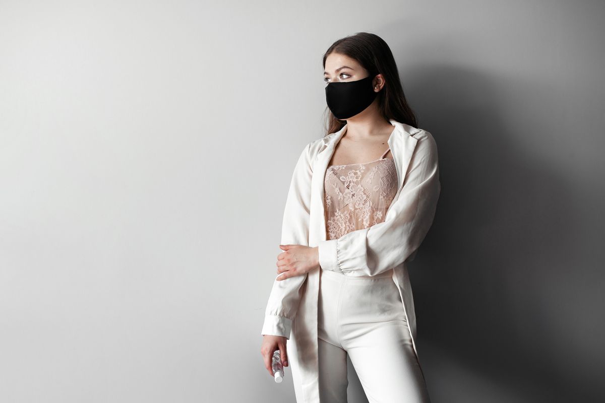 Make up e mascherina