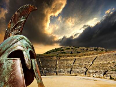 Elmo gladiatore nell'arena